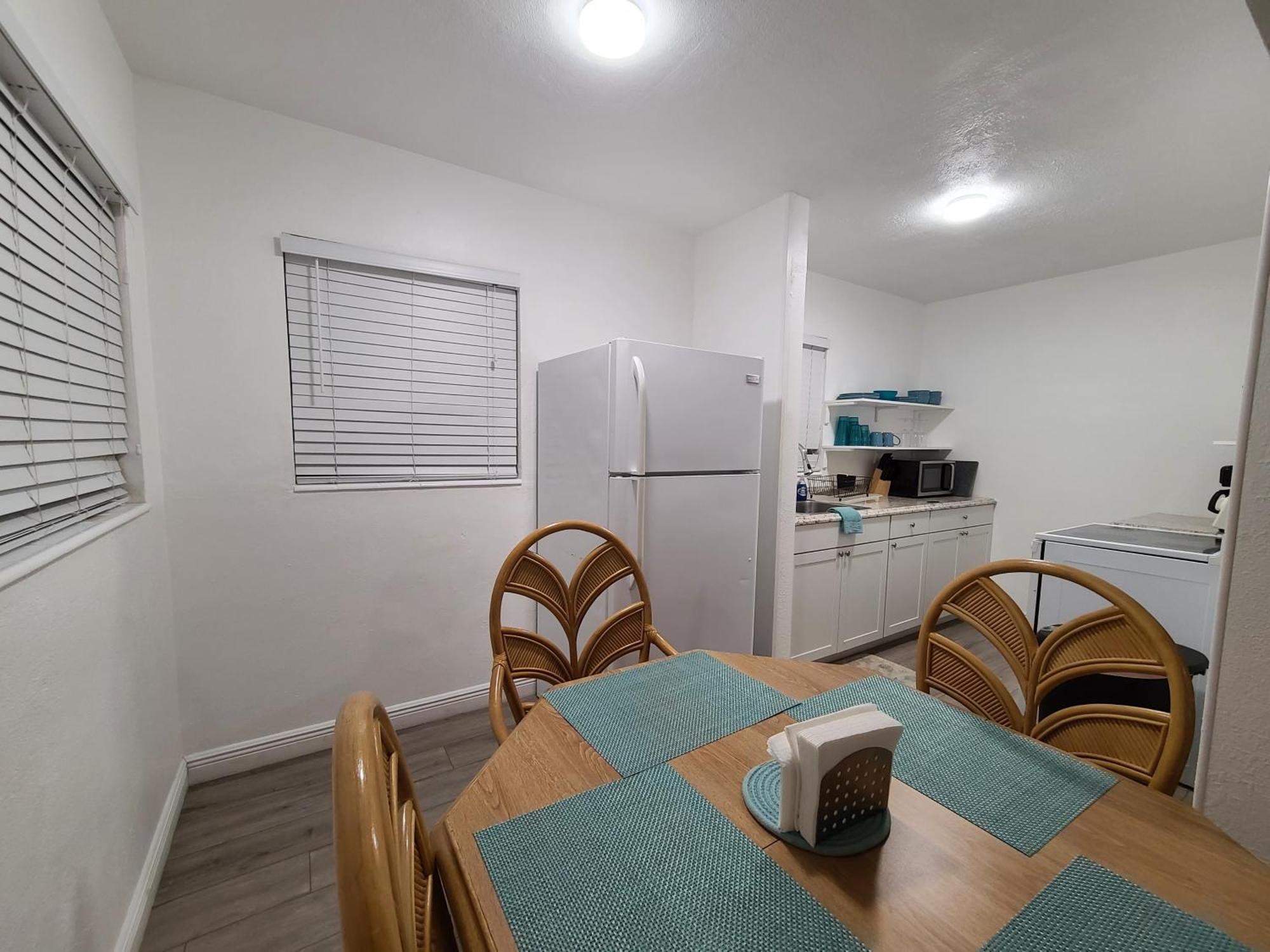 Sun Island Motel St. Pete Beach Bilik gambar