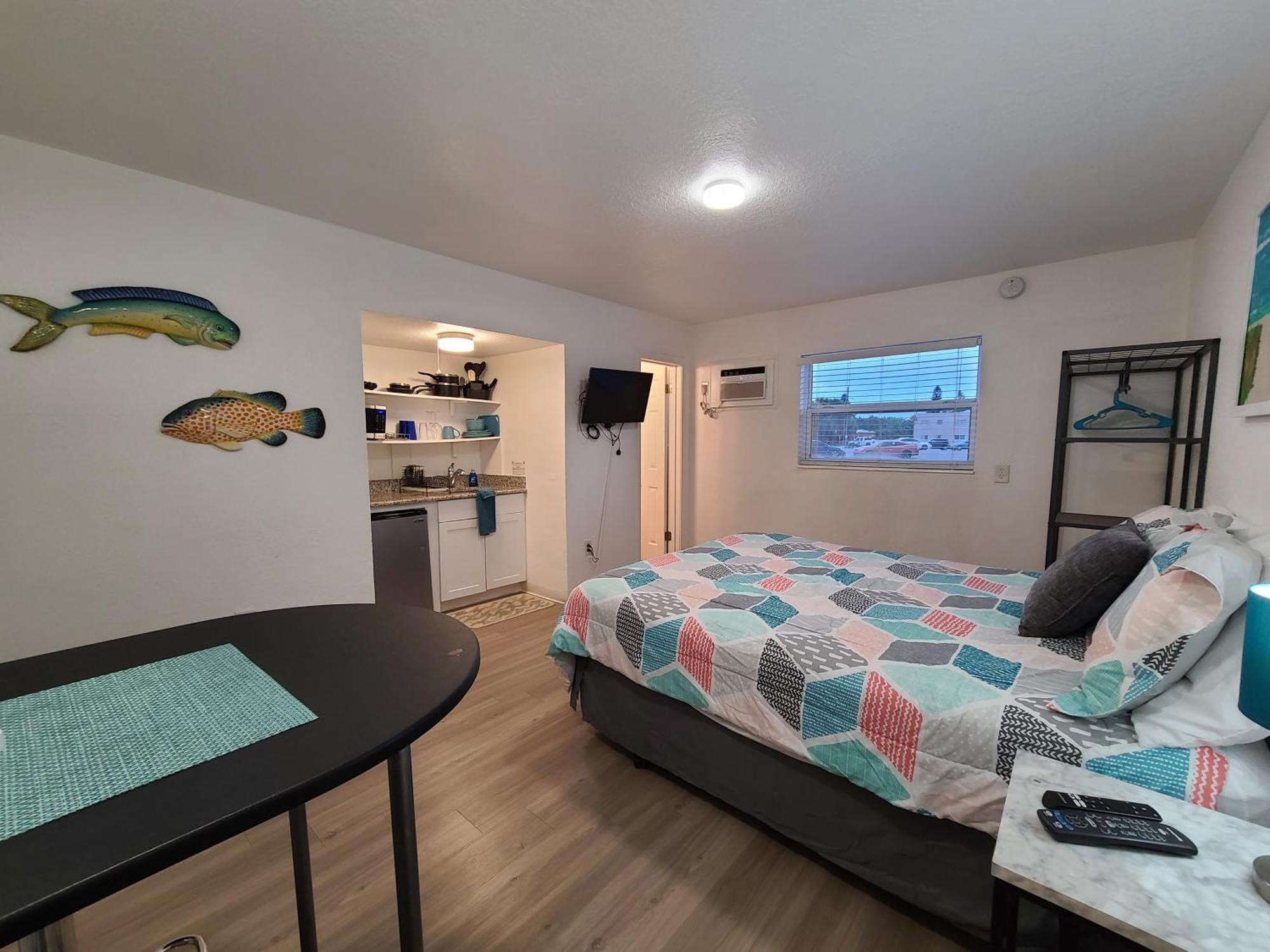 Sun Island Motel St. Pete Beach Bilik gambar
