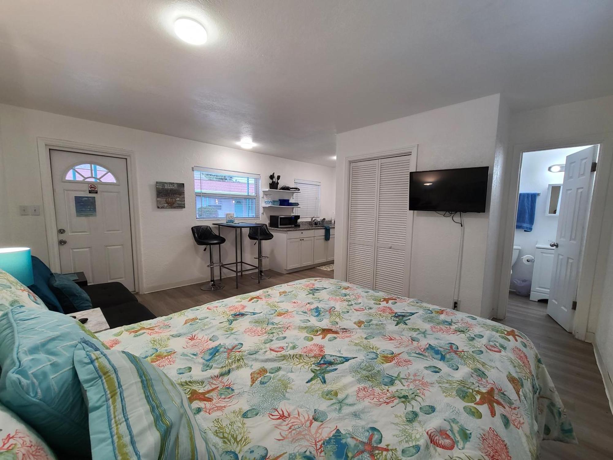 Sun Island Motel St. Pete Beach Bilik gambar